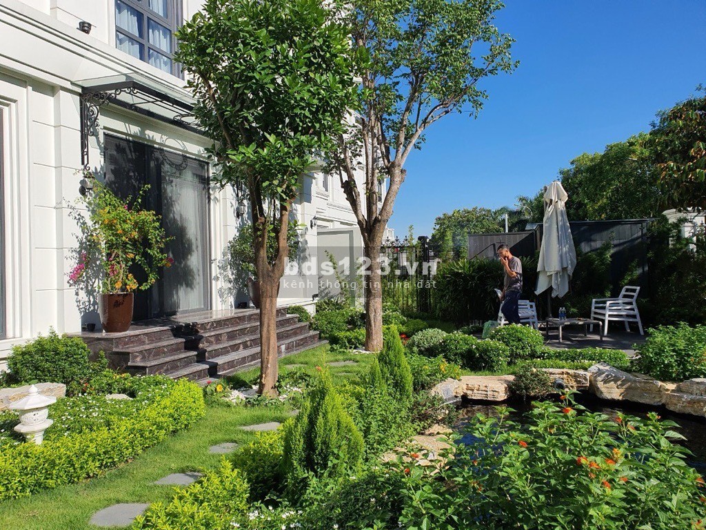 Biệt Thự Nhà Vườn Elegant Park Villa Thạch Bàn. 375M x 4T, Lô Góc, Đầu Hồi 3 Mặt Tiền. Giá 100 Tỷ