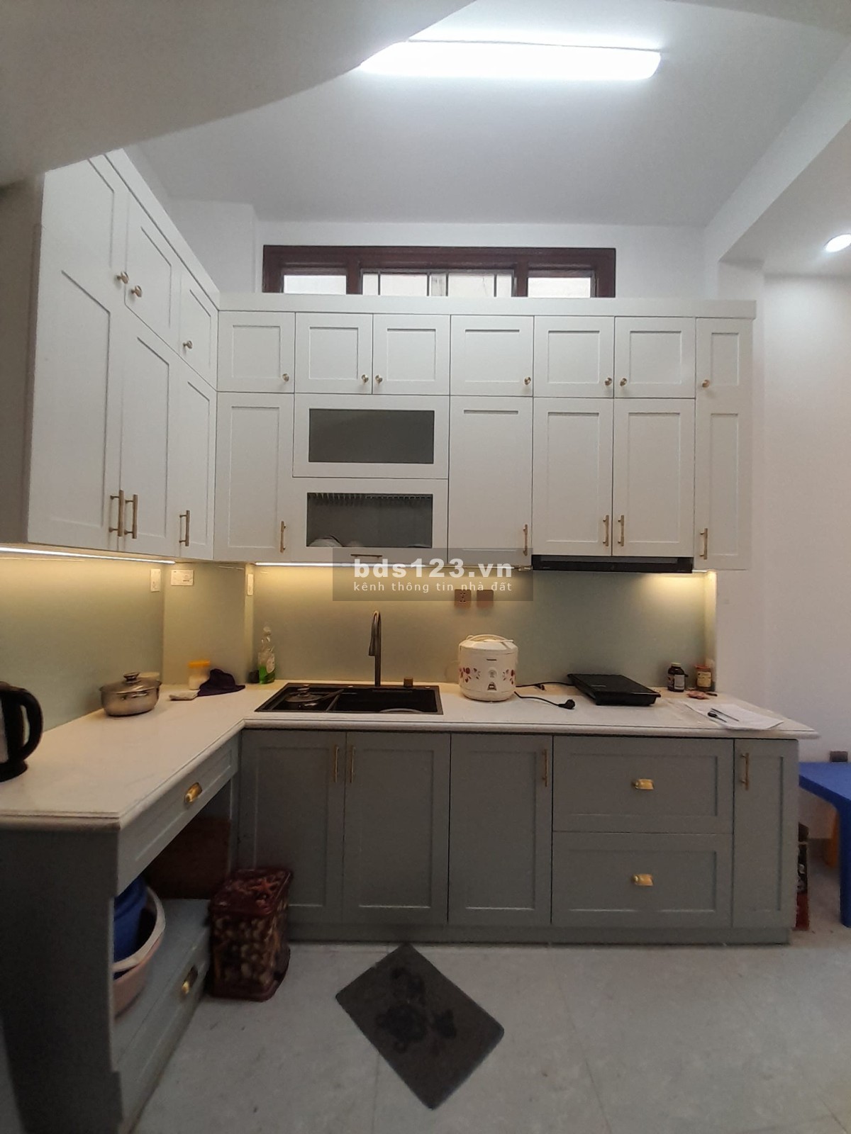 TRUNG TÂM CẦU GIẤY - LÔ GÓC - 10M RA Ô TÔ - NGÕ 3 GÁC PHI - NHÀ ĐẸP Ở NGAY
