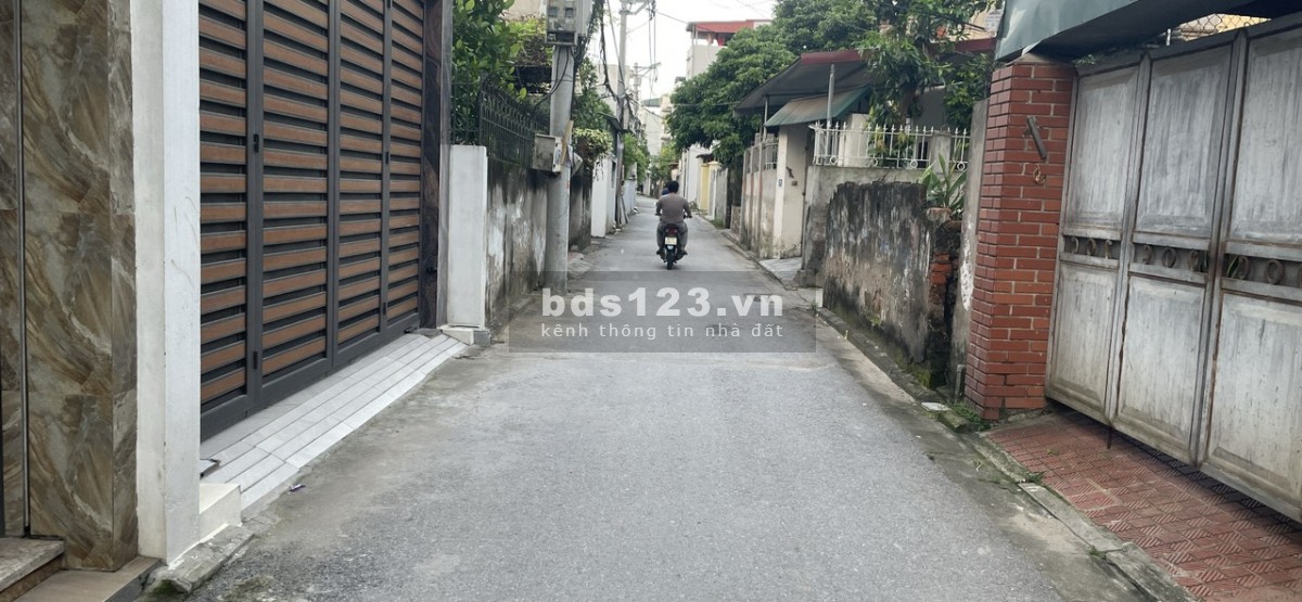 Đất Thạch Bàn, Long Biên. 94M x MT 6M, Ô Tô Vào Đất. Giá 90TR/M