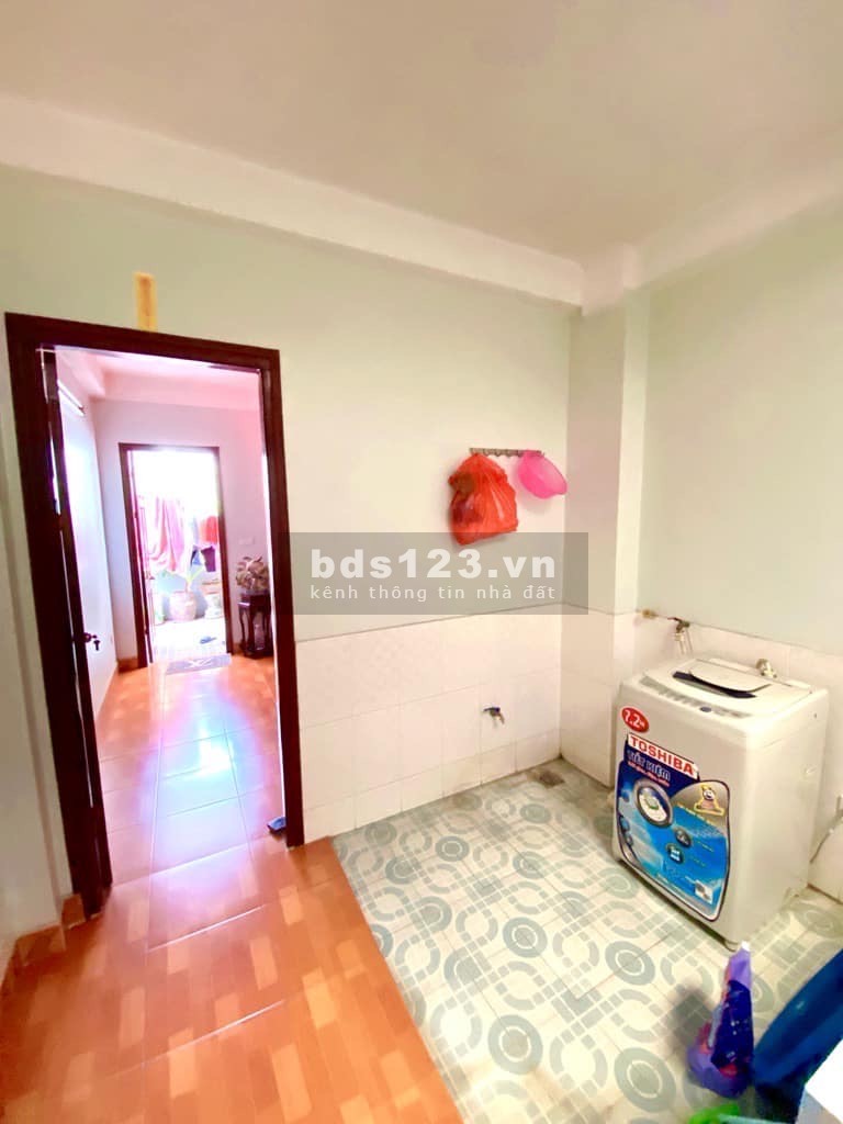 BÁN NHÀ TRẦN THÁI TÔNG, SIÊU HIẾM, Ô TÔ TRÁNH, KINH DOANH, LÔ GÓC, 3 MẶT, THOÁNG...,