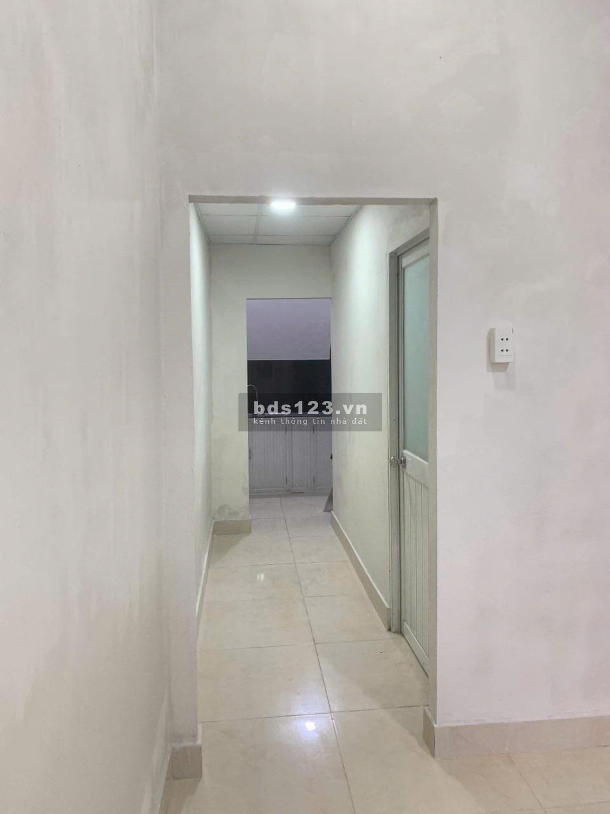 TỔNG GIẢM 200TR – GIÁ CHỈ 3.3 TỶ - NHÀ 2 TẦNG 45m² - MẶT TIỀN XE HƠI