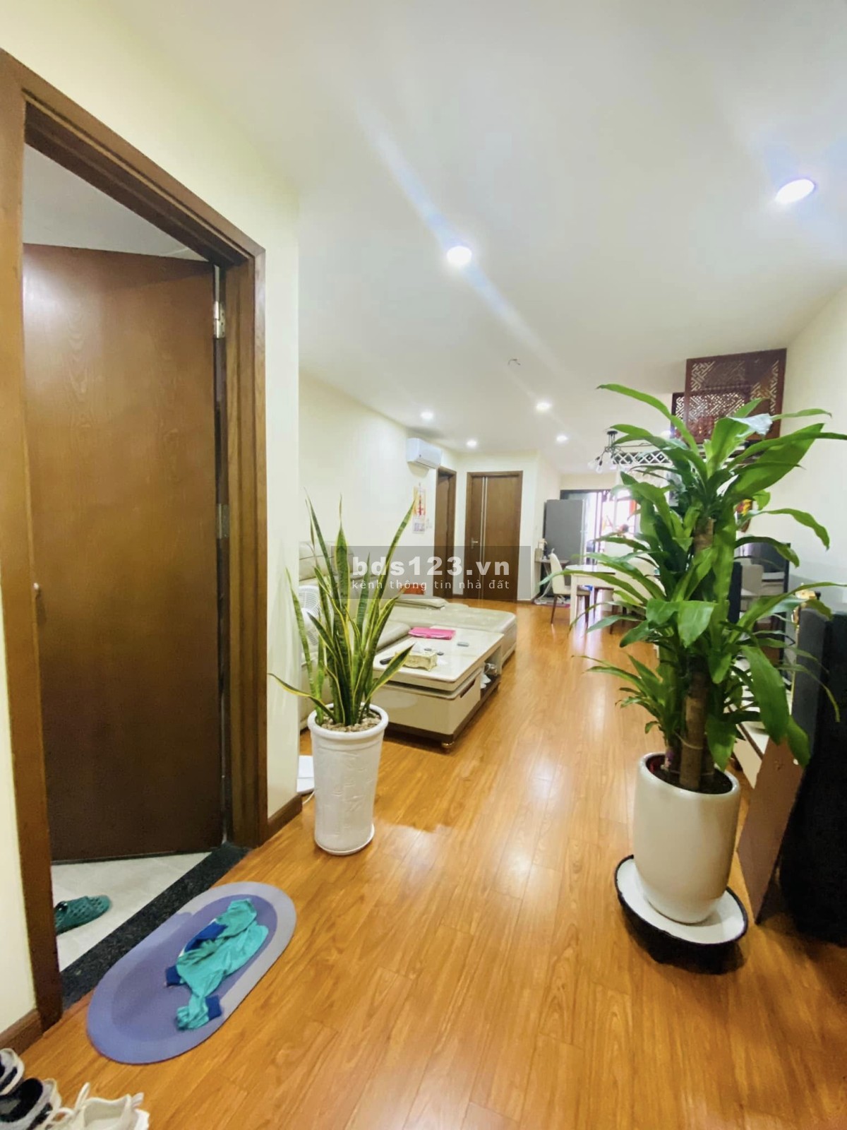 Chủ nhà bán gấp căn hộ chung cư tại KĐT định công, tiện ích đầy đủ, hiện đại, môi trường sống xanh