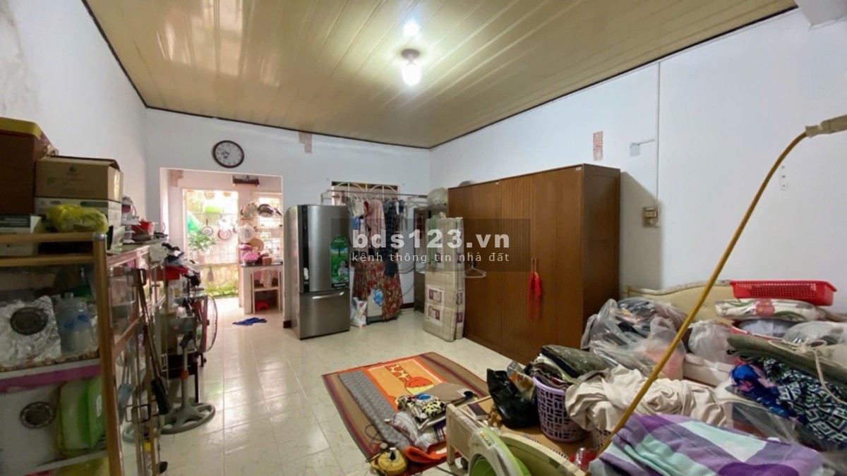 NHÀ TRUNG TÂM QUẬN 9 – XE HƠI NGỦ TRONG NHÀ - DƯỚI 5 TỶ