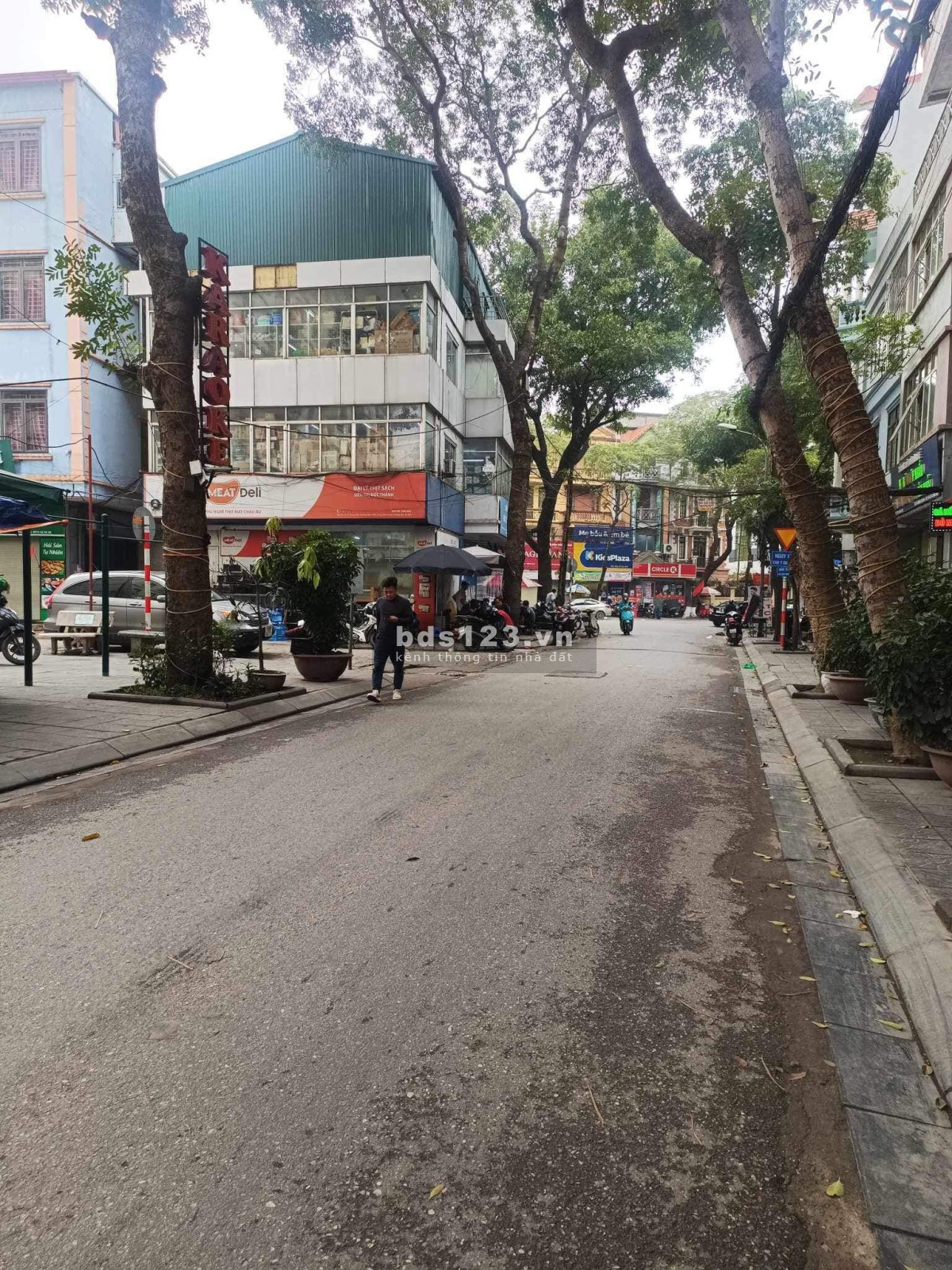 Bán nhà mặt phố Trịnh Đình Cửu - Hoàng Mai, diện tích 45m2 có 4 tầng, tiện ích đầy đủ