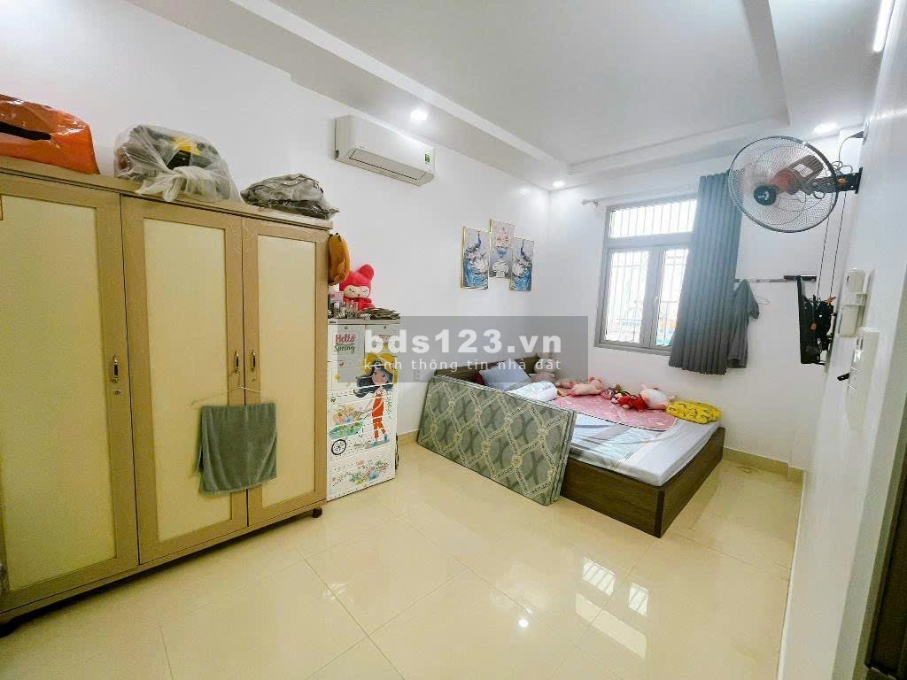 Giá 3,75 Tỷ, 72m2, Ngang 4, Hẻm Oto, Đường Gò Xoài, Bình Tân