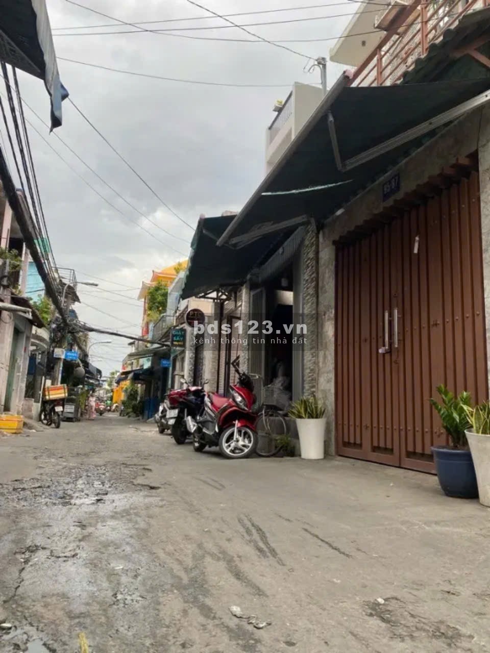 Bán nhà Lê Văn lương 4 tầng DT 70m2 4PN 4 WC giá 8,5 tỷ.
