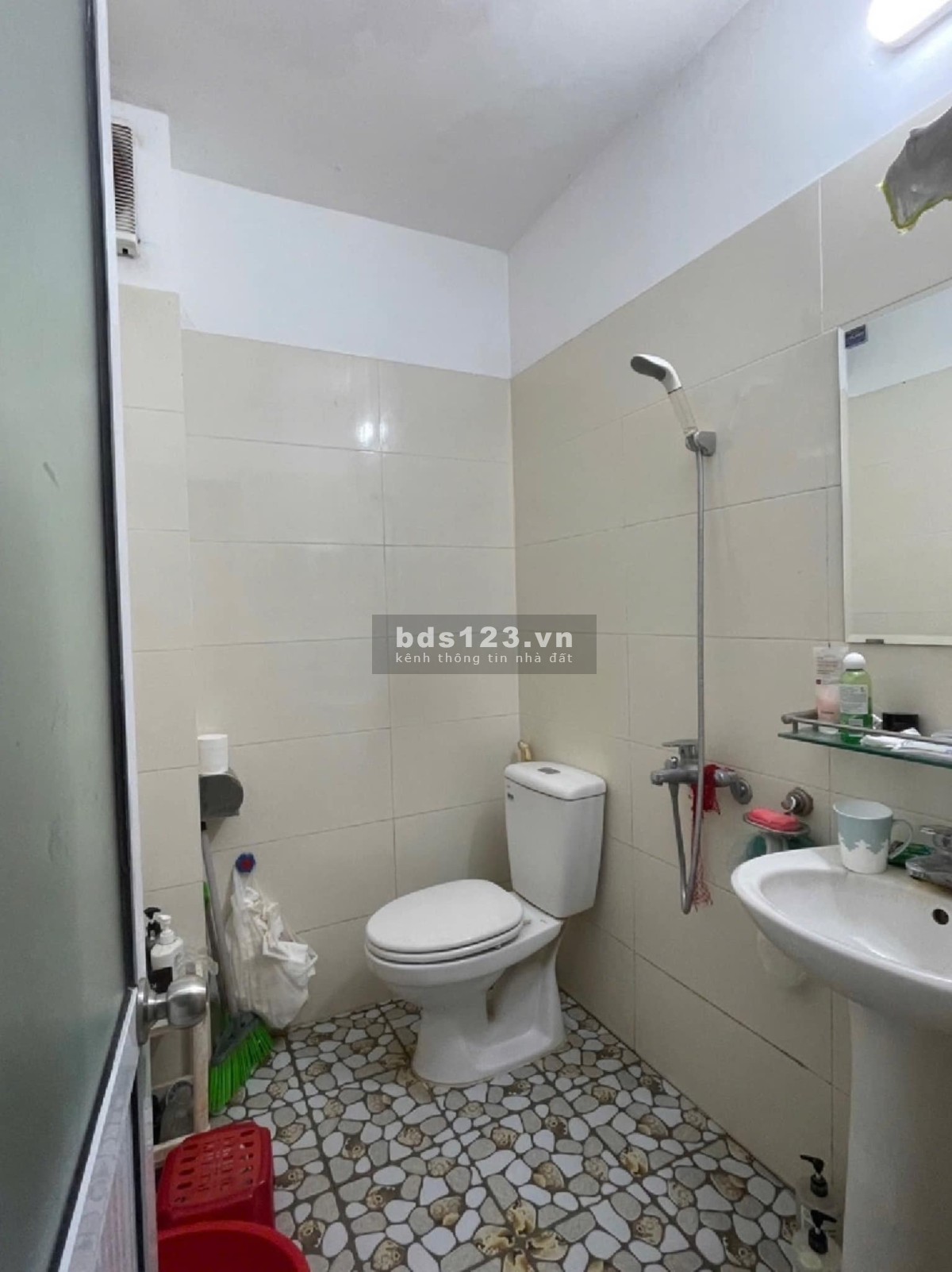 CHÍNH CHỦ CẦN BÁN GẤP - NHÀ ĐẸP TRẦN CUNG - HAI THOÁNG TRƯỚC SAU - CHỈ CẦN XÁCH VALI VỀ Ở LUÔN