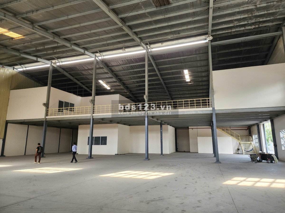 Cho thuê kho xưởng 1.660m2 trong KCN Cát Lái, Quận 2