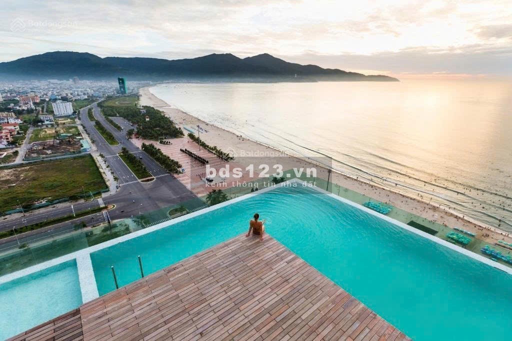 Cắt lỗ căn hộ 2PN trực diện biển À La Carte Đà Nẵng - sổ vĩnh viễn, tặng nội thất, công chứng ngay