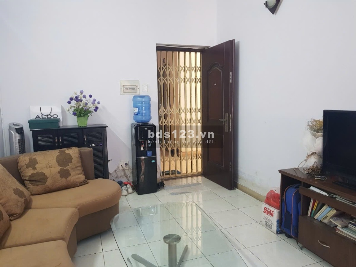 Cho thuê Chung cư Lê Văn Duyệt, P3, Bình Thạnh: 76m2, 3p ngủ, 2wc, NT, 10tr
