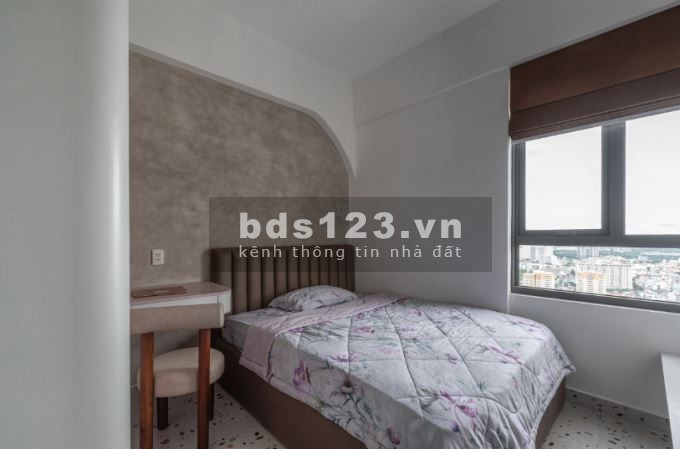 Nhà 1 Trệt 2 Lầu Tại Dĩ An, Bình Dương