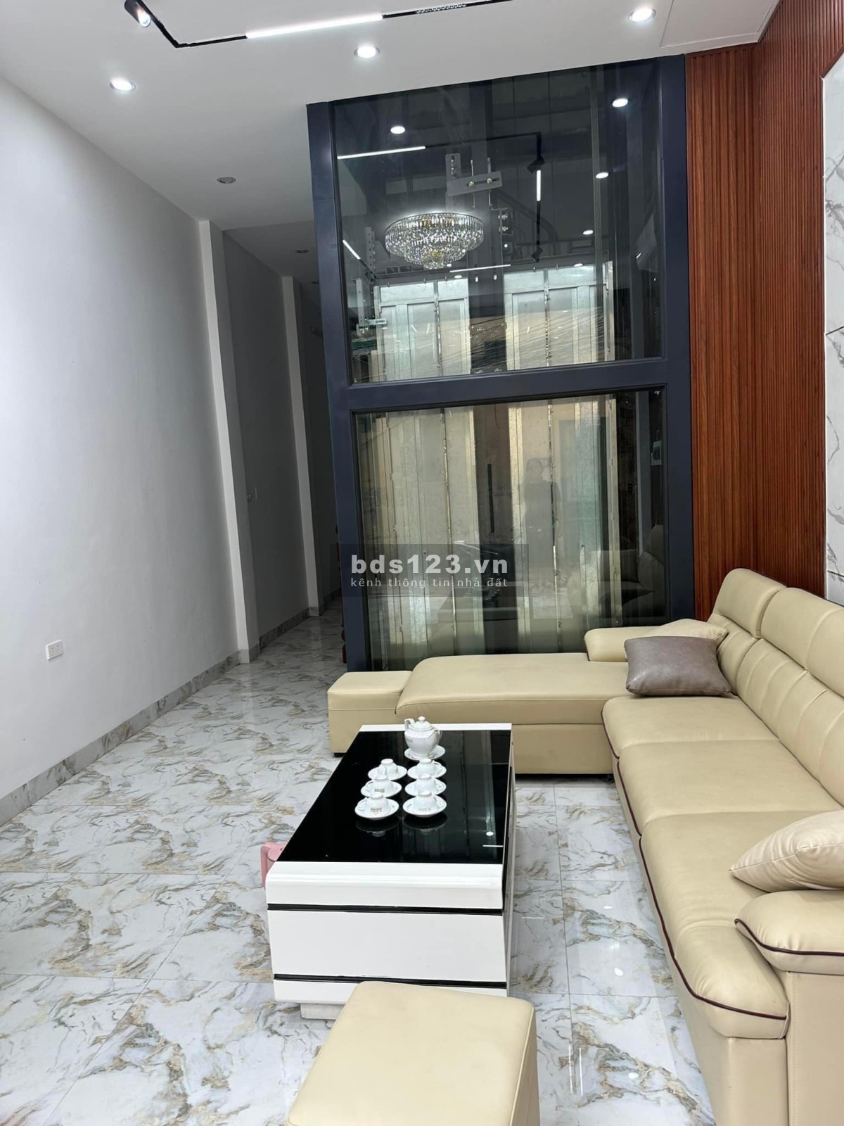 HÀNG ĐỘC PHỐ VIP- NGÕ Ô TÔ ĐỖ CỬA - SAU QUY HOẠCH MẶT NGÕ OTO TRÁNH - KINH DOANH - THOÁNG TRƯỚC SAU