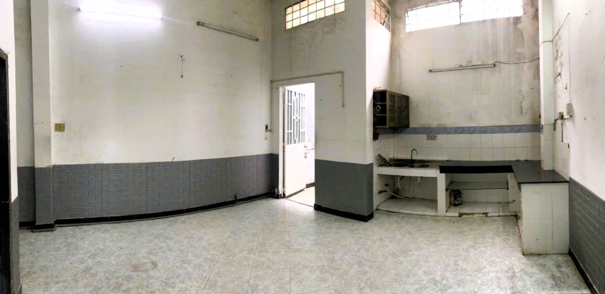 Cho thuê nhà nguyên căn 150m2 3pn mặt tiền đường 34 Linh Đông