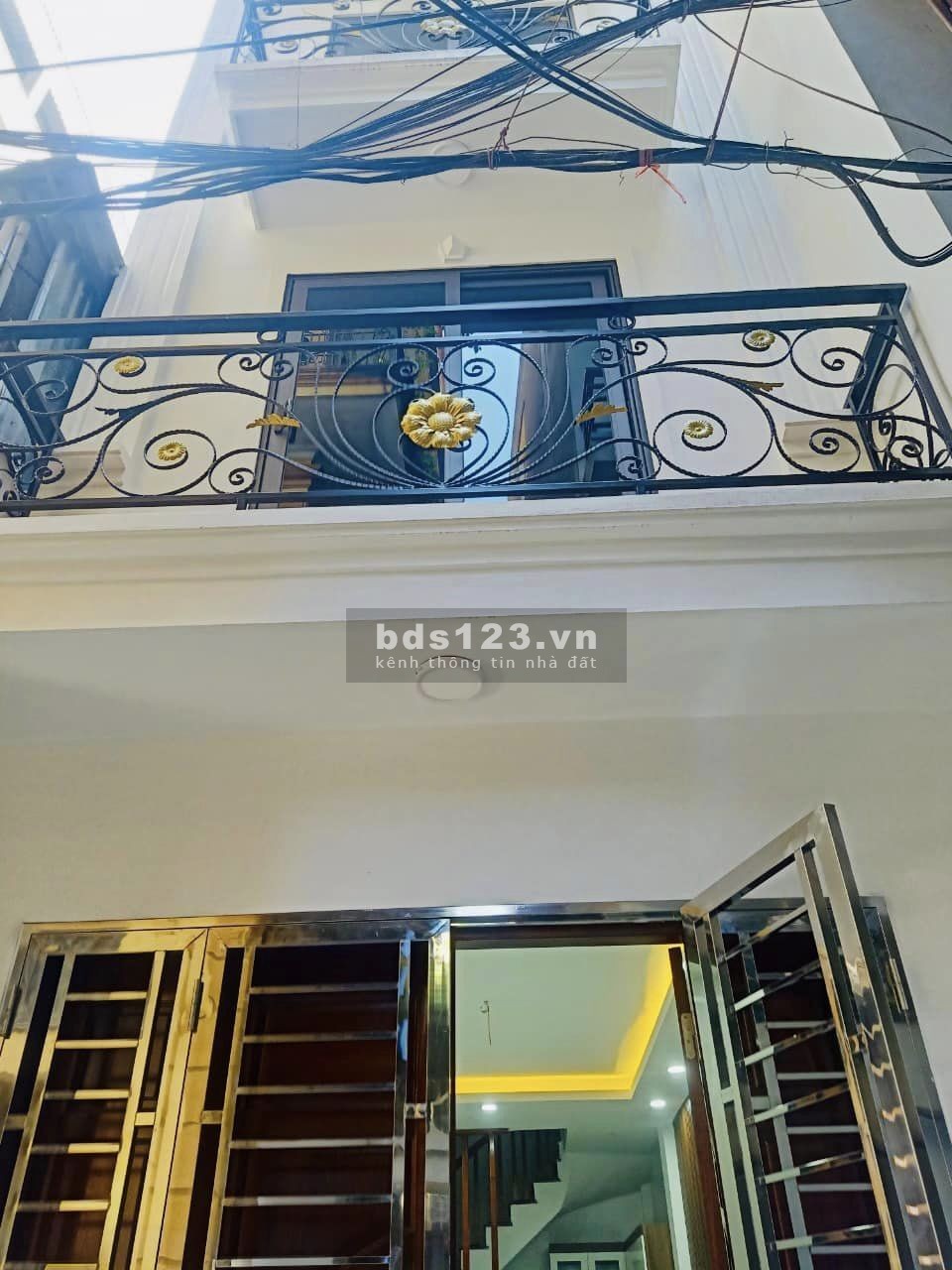 Bán nhà đẹp giá rẻ Xuân Đỉnh, 34m2 x 5 tầng chỉ 6,5 tỷ