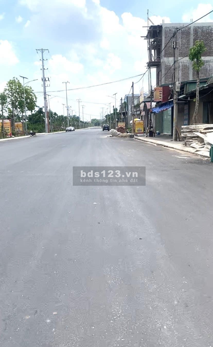 Bán căn 5 tầng - 39m² - chỉ hơn 3tỷ - OTO đỗ - ngõ thông thoáng - Khu vực đang phát triển mạnh