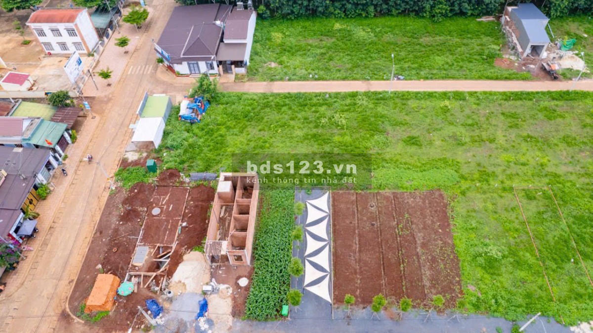 Bán nhanh lô đất nền full thổ cư Đắk Lắk cách QH Trung tâm hành chính mới 178m