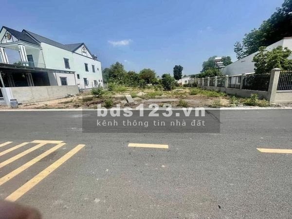 BÁN 262M2(5X52) GIÁ 520TR BAO SỔ, SÁT TRƯỜNG CHỢ ĐẤT TẠI TRUNG TÂM THỊ XÃ BÌNH PHƯỚC