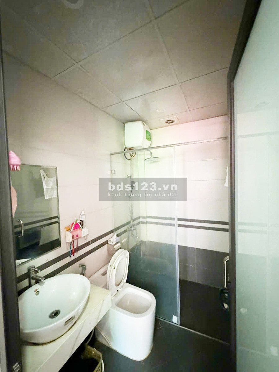 NHÀ THỤY KHUÊ NGÕ THÔNG, RỘNG 3,5M GẦN MẶT PHỐ, KINH DOANH Ở SƯỚNG 35m2x5 TẦNG 6,5 TỶ