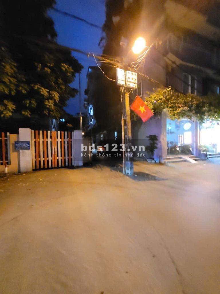 TIN HÓT!!! Bán nhà Ở 38m2 x 4 tầng, ngõ Phùng Khoang, Chỉ nhỉnh 6 tỷ