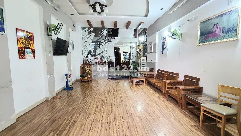 Mặt tiền Mỹ An gần view sông giá hơn 5 tỷ