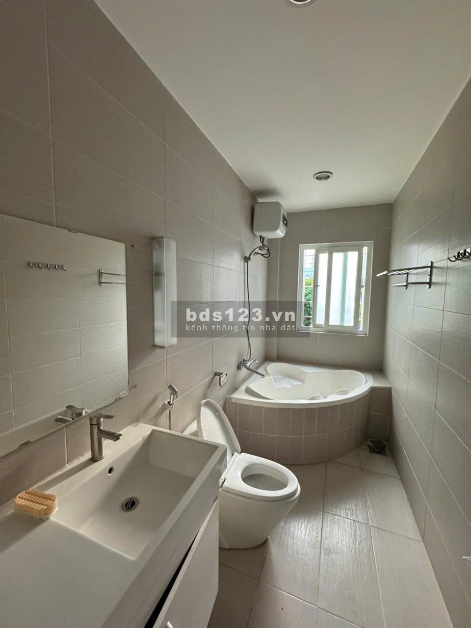  SIÊU PHẨM NHÀ ĐẸP 4 TẦNG SƠN TRÀ, GẦN DƯƠNG ĐÌNH NGHỆ