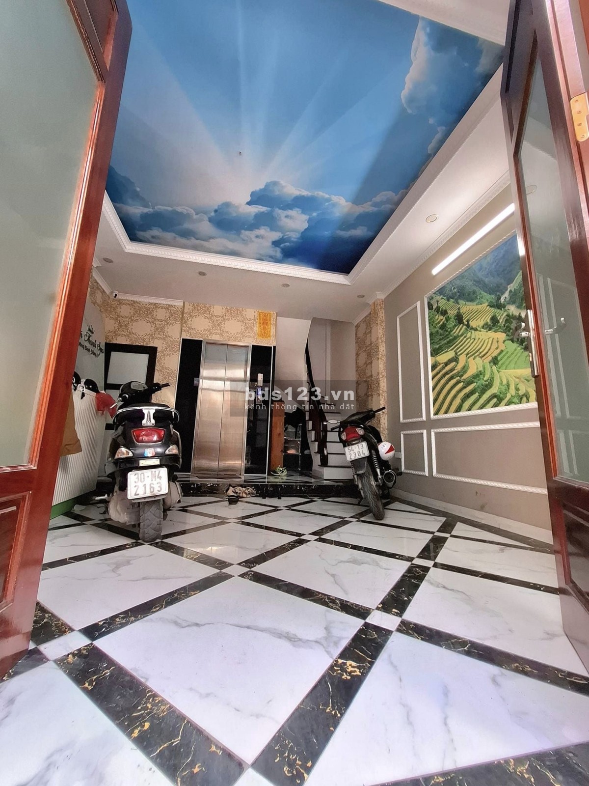 VỊ TRÍ ĐẸP THANH XUÂN - NHÀ 7 TẦNG LO GÓC - THANG MÁY Ô TÔ ĐỖ CỬA - GẦN TRƯỜNG TRẠM, TIỆN ÍCH ĐẦY ĐỦ