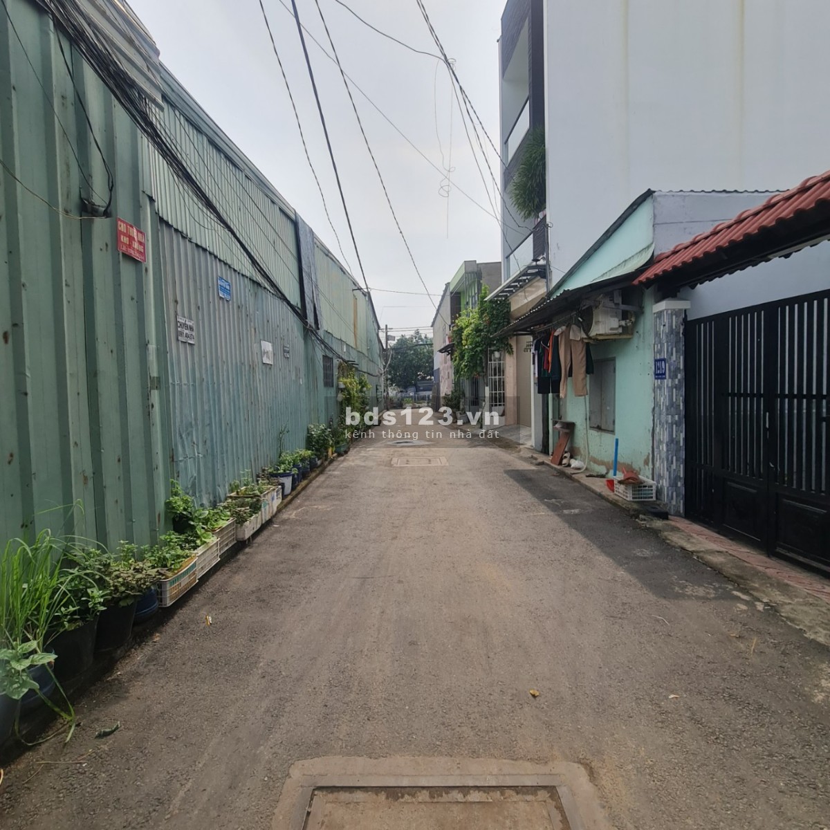 Bán nhà hẻm 72.5m2 đường 19/5 gần Aeon Tân Phú