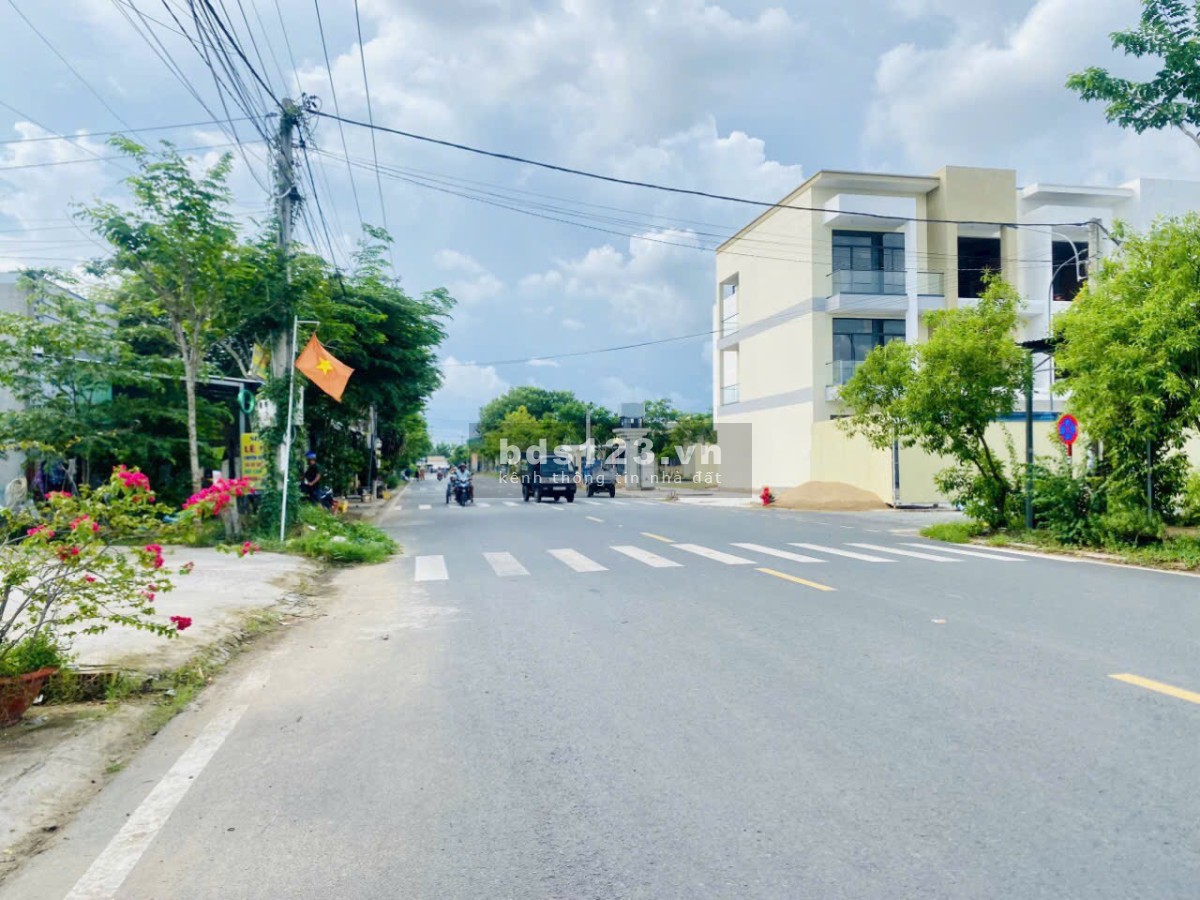 Nhà Phố Shine Garden -️ Liên hệ ngay để được hỗ trợ và biết thêm chi tiết!** 0764483873