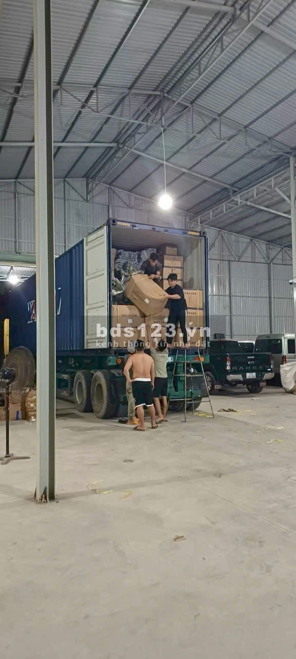 Cho thuê kho xưởng 680m2 Nguyễn Xiển, phường Long Bình, Quận 9