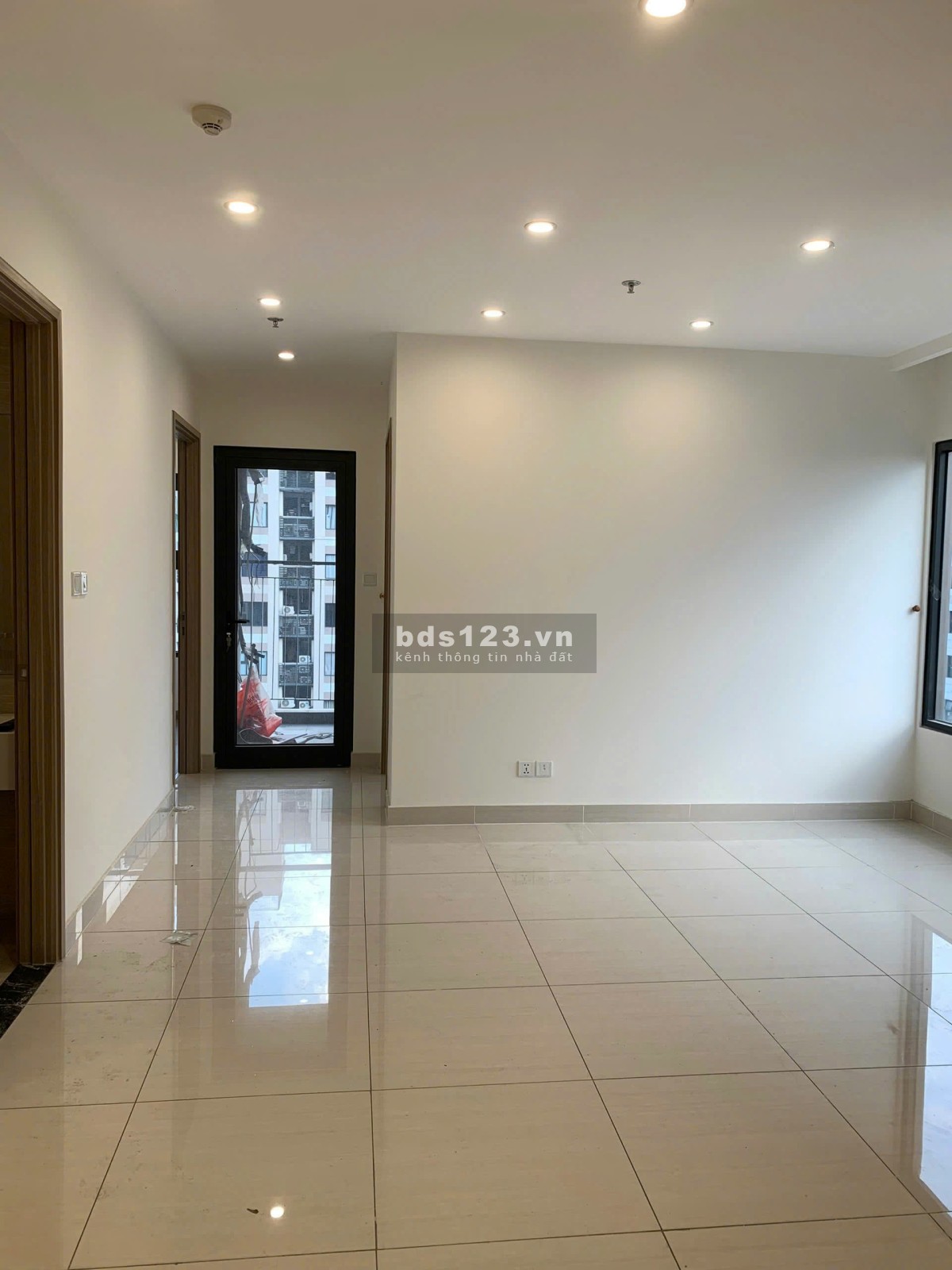 BÁN GẤP CĂN 2N LẤY TIỀN MUA NHÀ TO HƠN