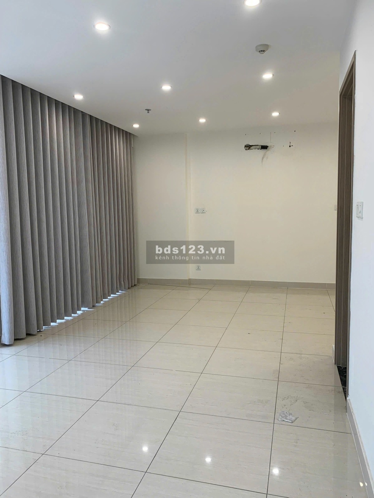 BÁN GẤP CĂN 2N LẤY TIỀN MUA NHÀ TO HƠN