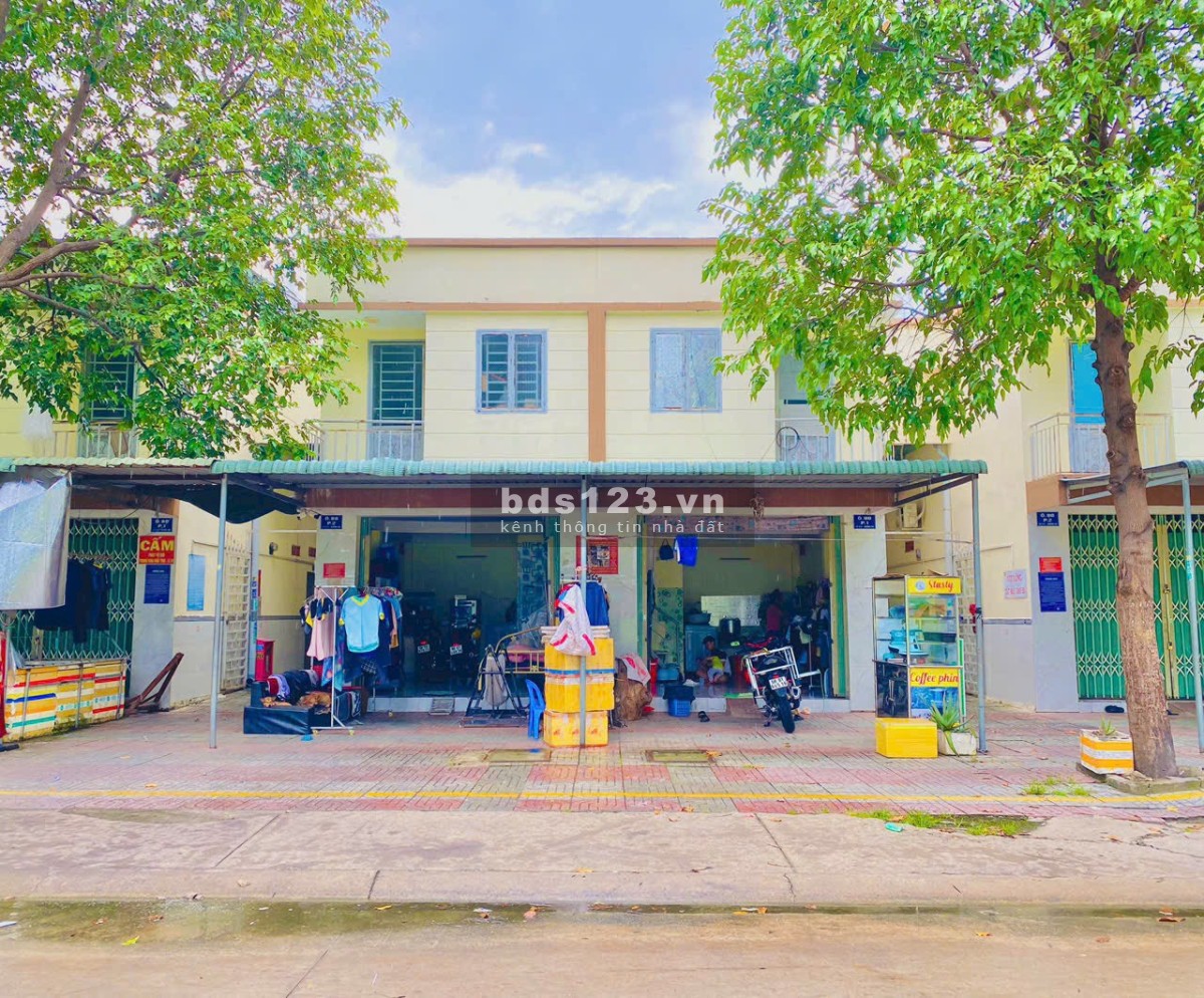 Chỉ Với 500tr Có Thể Sở Hữu 5 Căn Nhà Trên Nền Mặt Tiền 5m