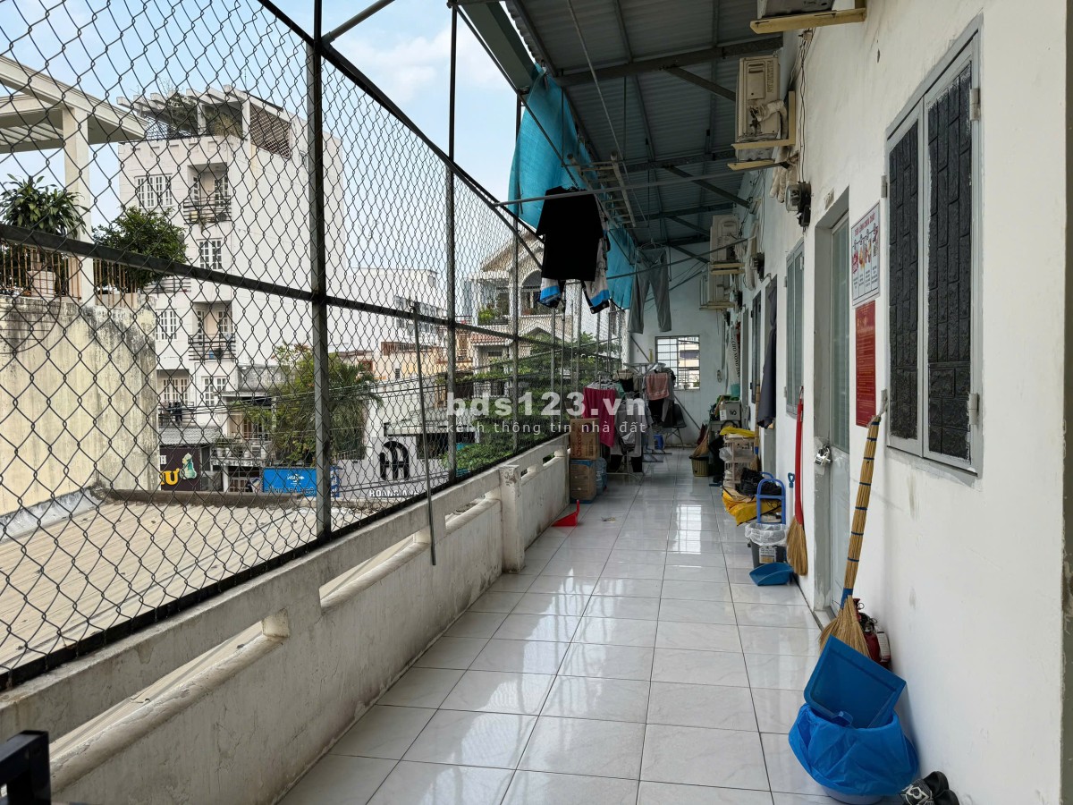 Phòng trọ giá rẻ sinh viên gần trường TDTU, NTT, UFM ngay trung tâm quận 7 chỉ 5p tới trường