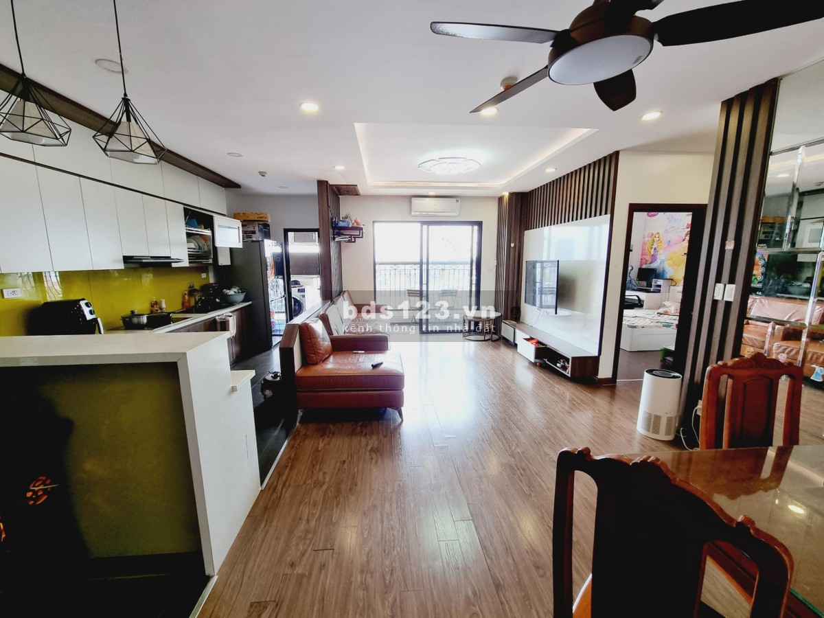 Cần bán gấp chung cư no 14 khu đô thị Định Công 50m2 nhỉnh 2 tỷ - ở ngay
