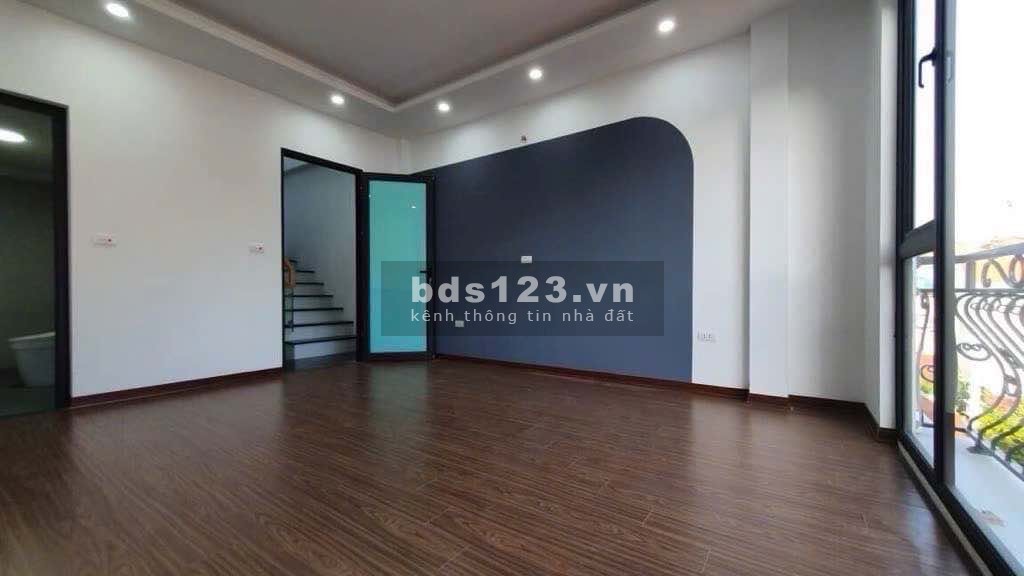 Bán Nhà Phú Diễn, Cực Hiếm, Nhà Dân Xây Mới, 30.1 m2, giá 5.044 tỷ
