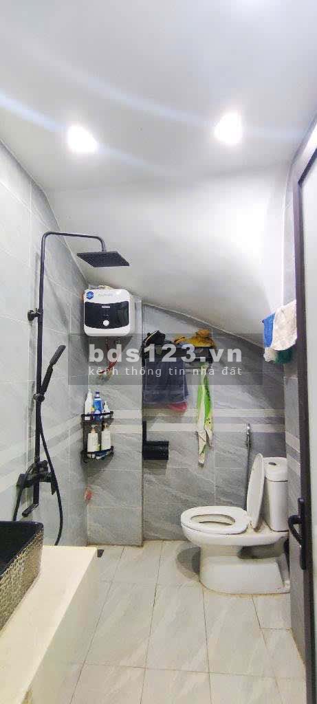 Bán Nhà Dân Xây Phú Diễn, Nhà Mới Đẹp, Ở Ngay, 60m2, giá 7tỷ3