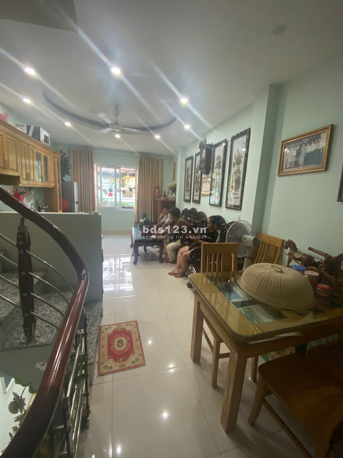 BÁN GẤP NHÀ 5 TẦNG ĐỘI CẤN - GẦN Ô TÔ - KINH DOANH GIÁ CHỈ 6x ỷ