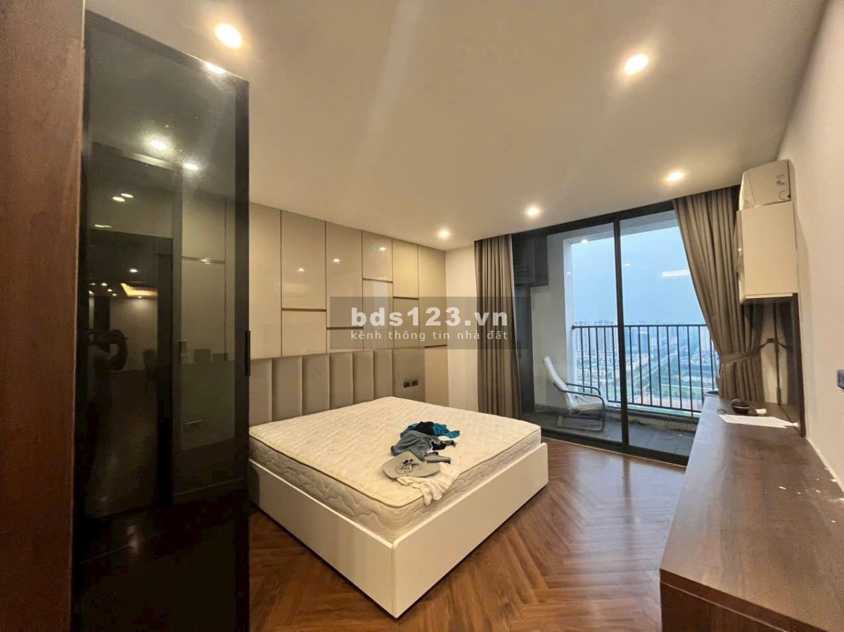 [HIẾM] Bán căn góc 3 ngủ view Hồ Tây, N01T5 Ngoại Giao Đoàn, dt 189,5 m2