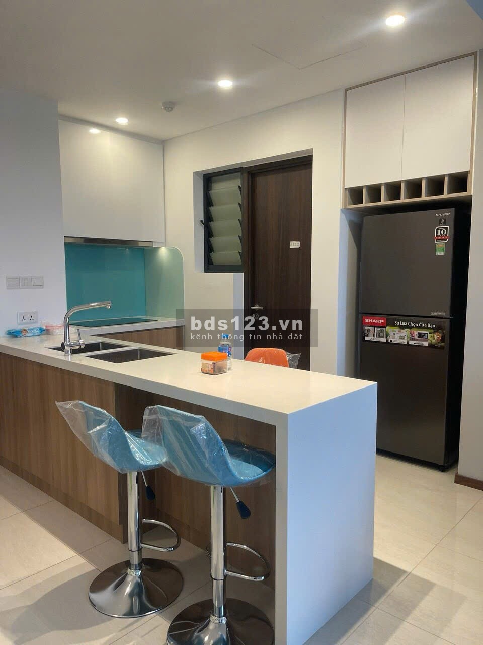 Chủ gửi cho thuê căn hộ 2 phòng ngủ cao cấp, hướng Đông Nam thoáng mát tại One Verandah Quận 2
