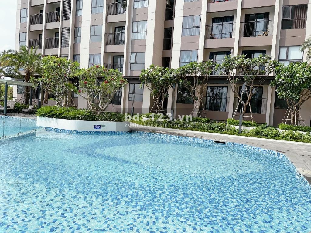 Cho thuê căn hộ 2PN2WC tầng thấp, view hồ bơi tại chung cư Opal Thuận An - Gọi e Mỹ: 0987 588 029