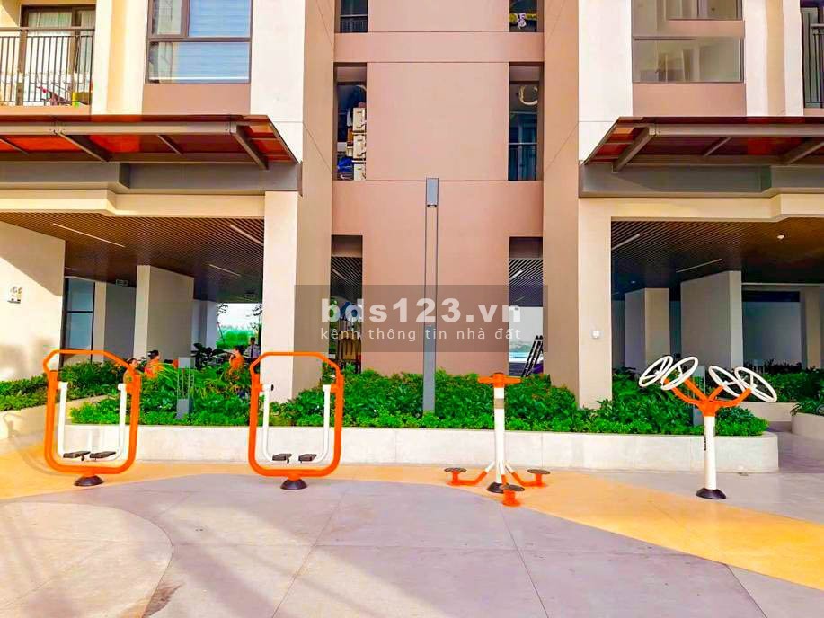 Cho thuê căn hộ 2PN2WC tầng thấp, view hồ bơi tại chung cư Opal Thuận An - Gọi e Mỹ: 0987 588 029