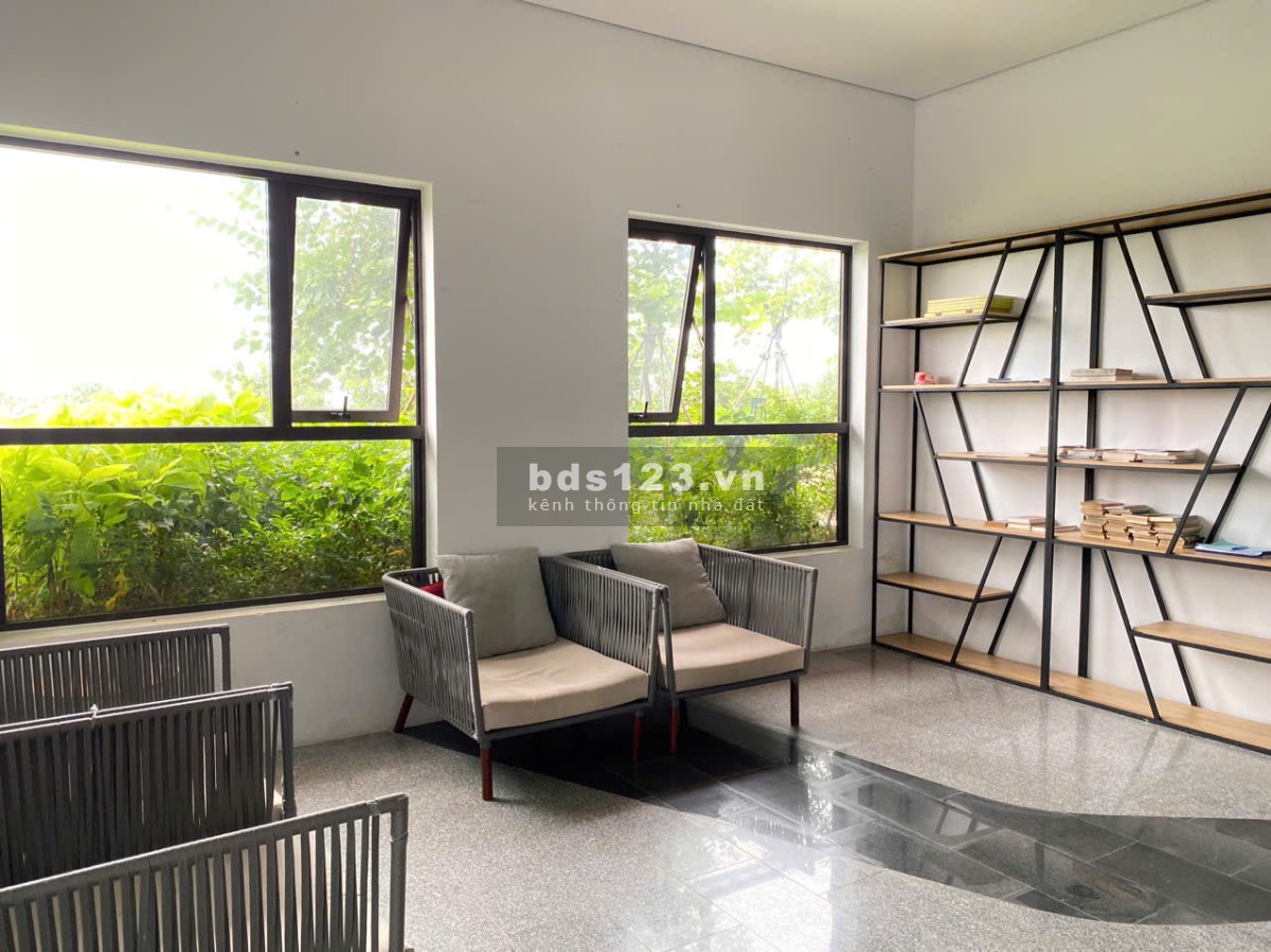 Cho thuê căn hộ 2PN2WC tầng thấp, view hồ bơi tại chung cư Opal Thuận An - Gọi e Mỹ: 0987 588 029