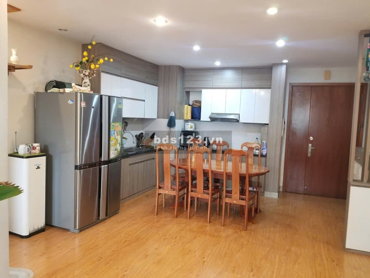 Cần cho thuê căn hộ Nguyễn Phúc Nguyên Quận 3, Dt : 83 m2, 2PN, Giá : 12 tr/th,