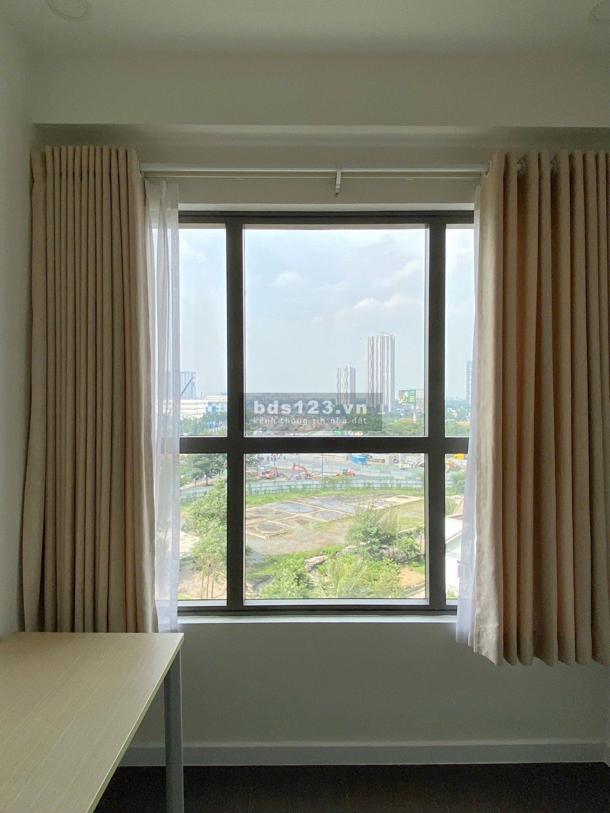 Trống sẵn cho thuê 3PN giá tốt The Sun Avenue