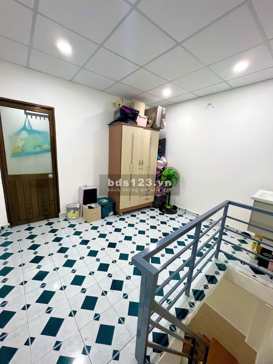 Cho thuê nhà nguyên căn ,417/..... An Dương Vương, diện tích 3,4 x 9m, 1 trệt, 1 lầu, 2PN, 1WC