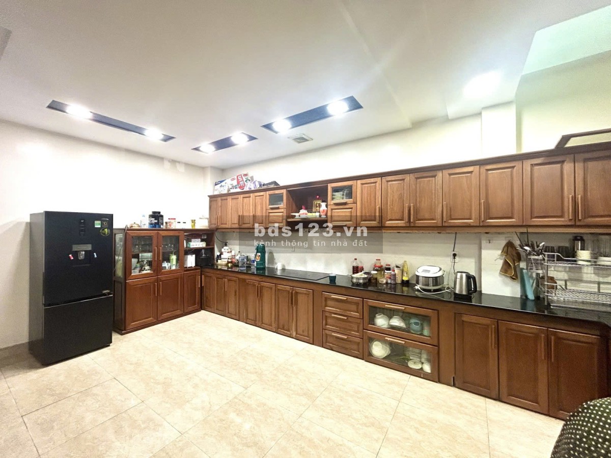 BÁN NHÀ 3 TẦNG ĐƯỜNG TRƯNG NỮ VƯƠNG, DT 130M2, MẶT TIỀN 7M, GIÁ 11 TỶ X X