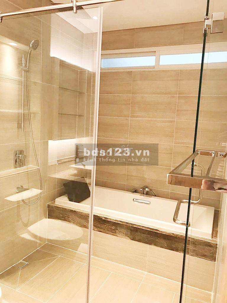 Cho thuê 2PN sarina nội thất cao cấp