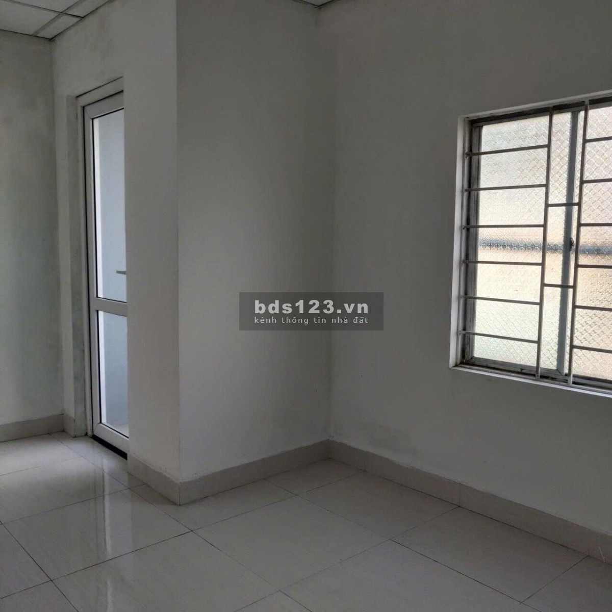 NHÀ 2MT ĐƯỜNG TRẦN CAO VÂN ĐÀ NẴNG