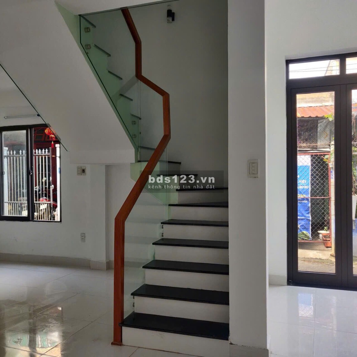 NHÀ 2MT ĐƯỜNG TRẦN CAO VÂN ĐÀ NẴNG