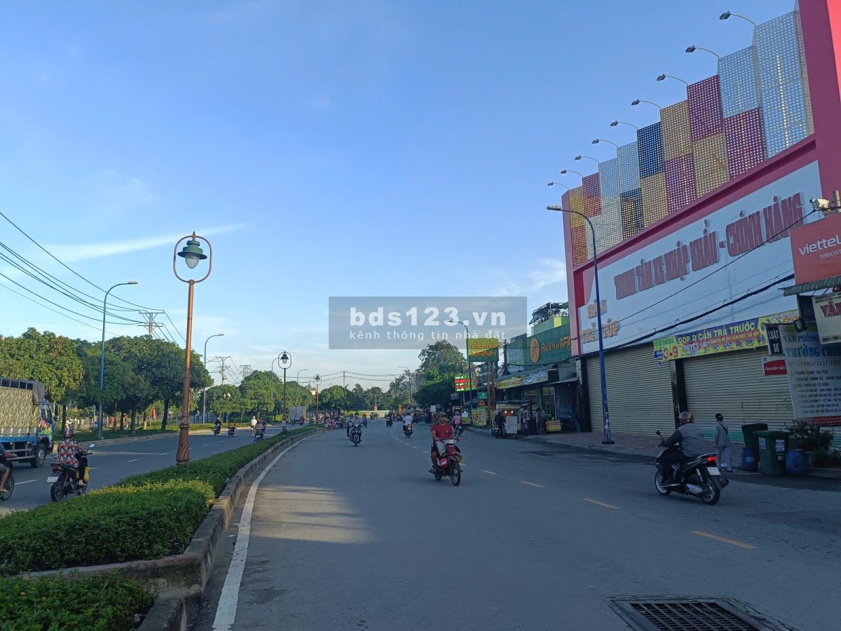 CHÍNH CHỦ CẦN BÁN LÔ ĐẤT PHẠM VĂN HAI - BÌNH CHÁNH - 48M2- SHR